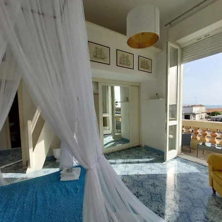 Imperiale With Sea View Daire