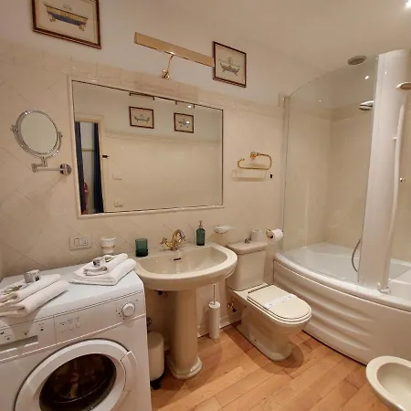 Apartment Imperiale With Sea View