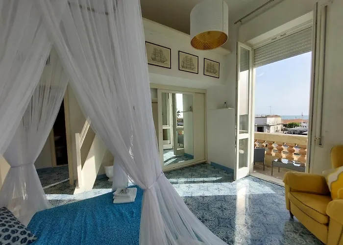 Imperiale With Sea View Apartament